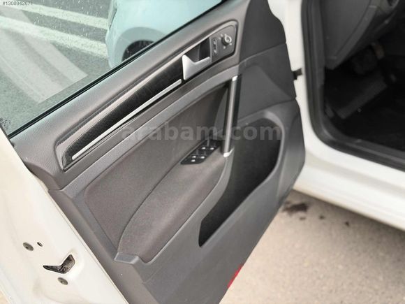 CANDOST AUTO'DAN HATASIZ BOYASIZ TRAMERSİZ GOLF 7