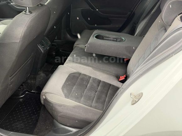 CANDOST AUTO'DAN HATASIZ BOYASIZ TRAMERSİZ GOLF 7
