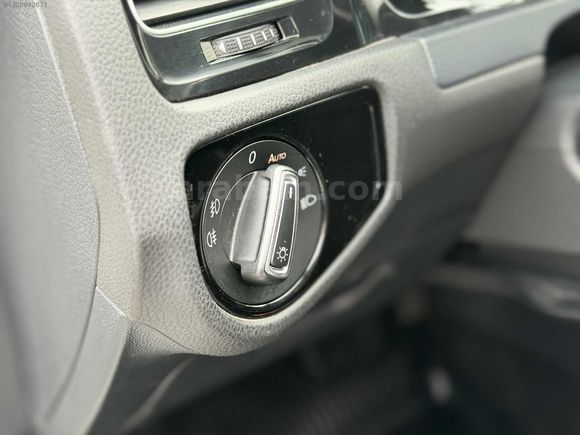 CANDOST AUTO'DAN HATASIZ BOYASIZ TRAMERSİZ GOLF 7
