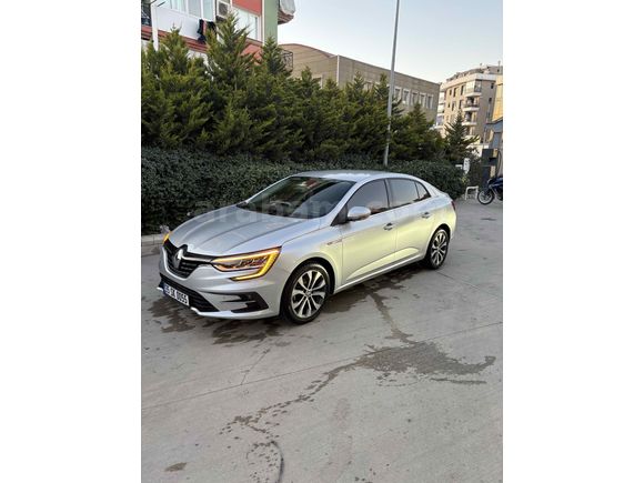 Sahibinden 1.3 TCe Icon 2024 Model  GSR2 güvenlik paketli
