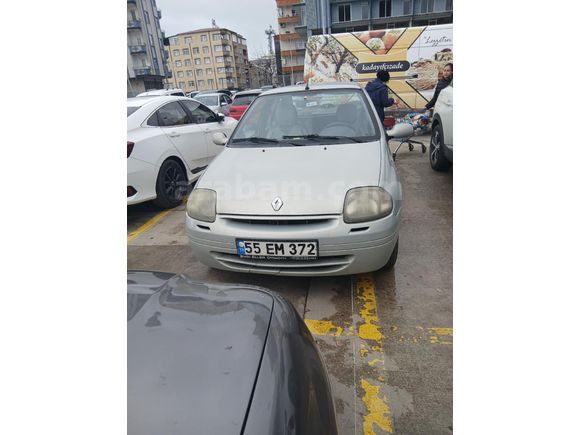 Sahibinden Renault Clio 1.4 RNA 2001 Model