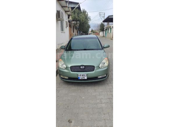 Sahibinden Hyundai Accent Era 1.4 Select 2007 Model  196.000 km Yeşil
