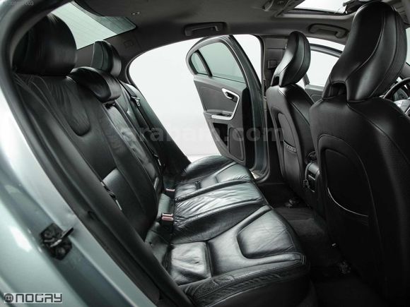 TEMİZ KONDİSYONLU VOLVO S60