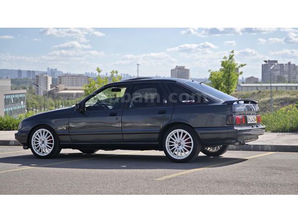 Sahibinden Ford Sierra XR 2000 1990  Model