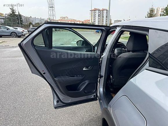 BOYASIZ 2022 PEUGEOT 2008 1.5 BLUEHDİ ACTİVE PRİME 130 BG BAKIM