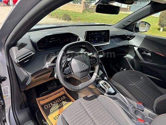 BOYASIZ 2022 PEUGEOT 2008 1.5 BLUEHDİ ACTİVE PRİME 130 BG BAKIM