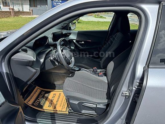 BOYASIZ 2022 PEUGEOT 2008 1.5 BLUEHDİ ACTİVE PRİME 130 BG BAKIM
