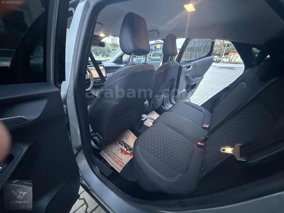 2025 FORD PUMA 1.0 ECOBOOST BENZİN HYBRİD TİTANIUM