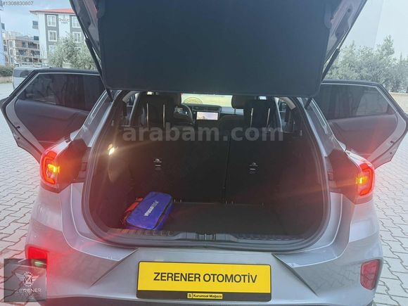 2025 FORD PUMA 1.0 ECOBOOST BENZİN HYBRİD TİTANIUM