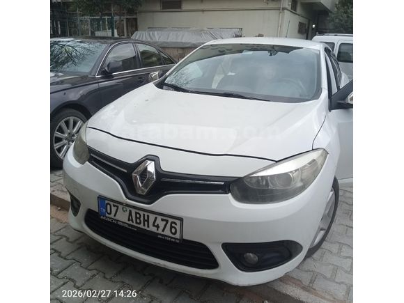 Sahibinden Renault Fluence 1.6 Touch 2015 Model  153.500 km Beyaz