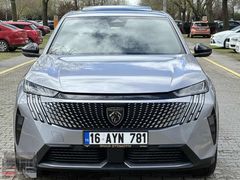 MUHTEŞEM TEMİZLİKTE HATASIZ PEUGEOT E-3008