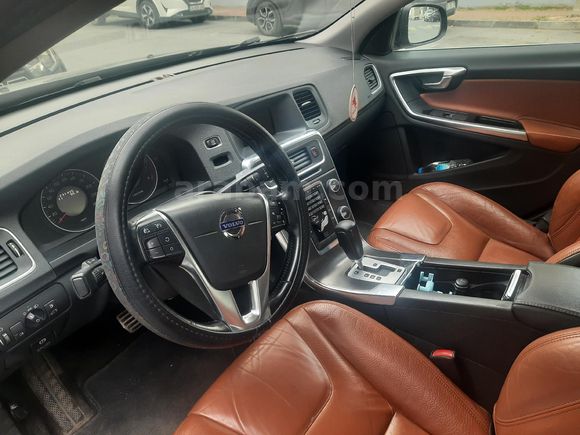 Sahibinden Volvo S60 1.6 T4 Premium 2012 Model