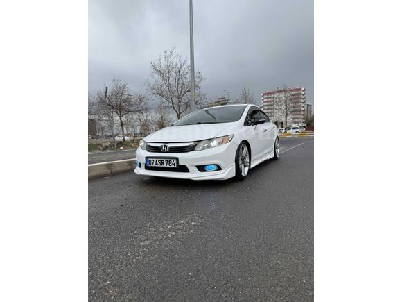 Sahibinden Honda Civic 1.6i VTEC ECO Elegance 2012 Model 