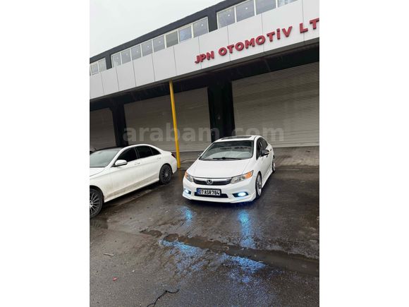Sahibinden Honda Civic 1.6i VTEC ECO Elegance 2012 Model 