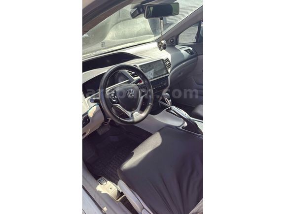 Sahibinden Honda Civic 1.6i VTEC ECO Elegance 2012 Model 