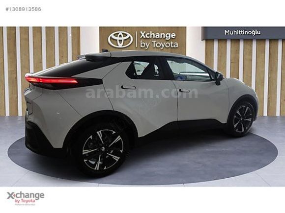 Galeriden Toyota C-HR 1.8 Hybrid Passion 2025 Model Gaziantep 0 km