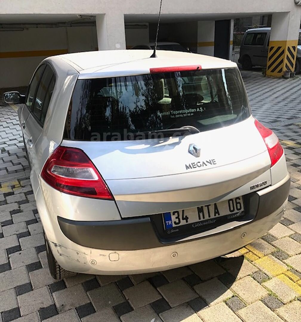 Sahibinden Renault Megane 1.6 Expression 2006 Model İstanbul 43.536 km Gri (metalik) 7