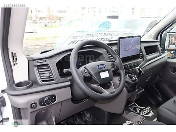 Öz Surkent Oto'dan 2025 350ED Panelvan ParkPaket+Bi-Xenon %20KDV