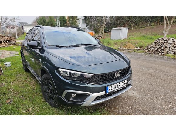 Sahibinden Fiat Egea Cross 1.4 Fire Street 2024 Model  34.000 km Yeşil