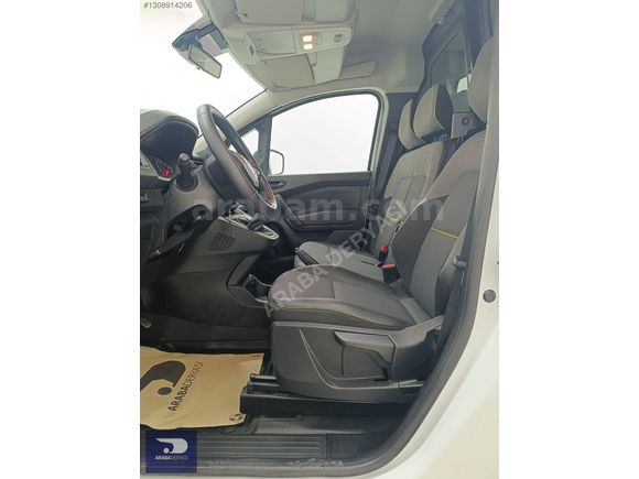 ""DERYA GRUP'tan""2024 RENAULT KANGOO 1.5 EQUİLİBRE DİZEL MANUEL