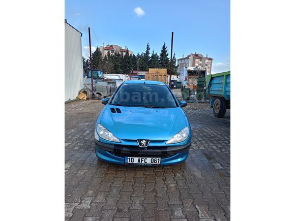 Sahibinden Peugeot 206 1.4 XR 2000 Model