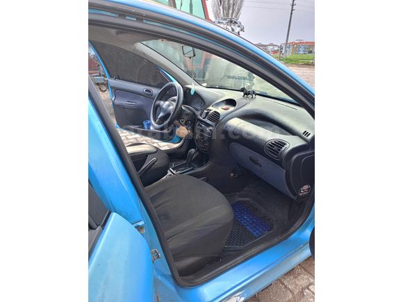 Sahibinden Peugeot 206 1.4 XR 2000 Model