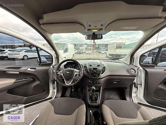 ÇAĞIR AUTODAN 2022 FORD COURİER