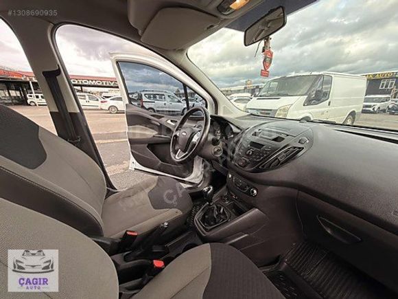 ÇAĞIR AUTODAN 2022 FORD COURİER