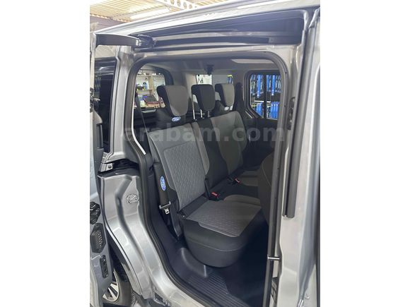 Sahibinden Ford Tourneo Courier 1.0 EcoBoost Titanium 2025 Model 
