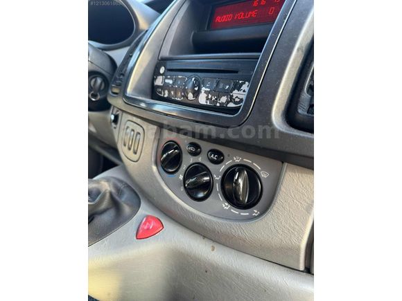 ZEKAİ CELEN AUTO--2012 TRAFİC KLİMALI 6 İLERİ !!