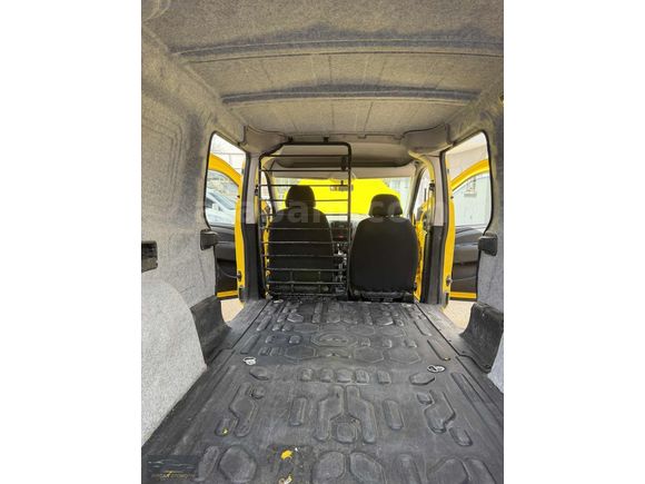 2014 MODEL DOBLO MAXSİ KM 275 KLİMALI KLİMALI VE CİFT SÜRGÜ DÜR