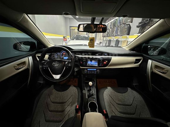 2015 Corolla Otomatik Değişensiz