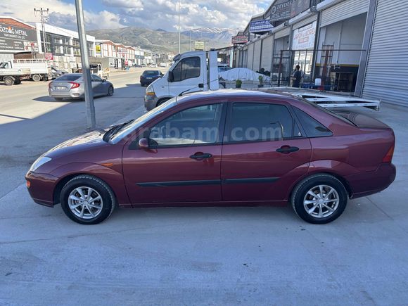 Sahibinden Ford Focus 1.6 Ambiente 2001 Model 