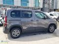 DELİL'DEN 2023 MODEL 74 BİN KM DE ALLURE PAKET HATASIZ RİFTER