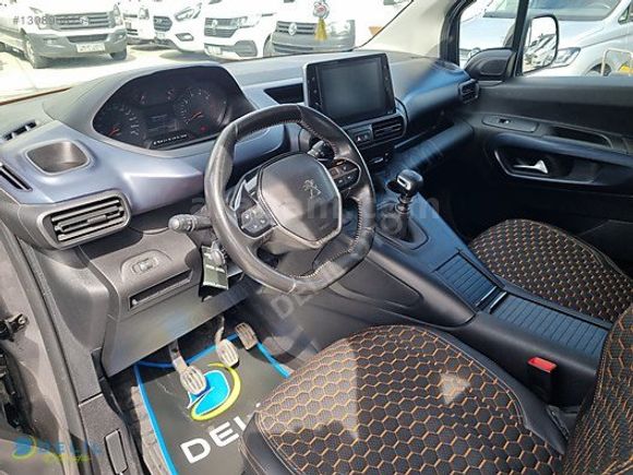 DELİL'DEN 2023 MODEL 74 BİN KM DE ALLURE PAKET HATASIZ RİFTER
