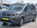 DELİL'DEN 2023 MODEL 74 BİN KM DE ALLURE PAKET HATASIZ RİFTER