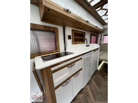 2023MODEL 18.000 KM FULL ÖZEL YAPILI KARAVAN