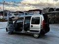 10 senelik Sahibinden OTOMOBİL RUHSATLI!!! 1.5 dci kangoo