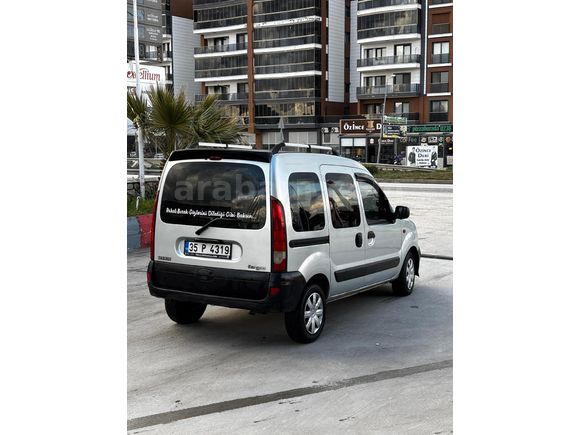 10 senelik Sahibinden OTOMOBİL RUHSATLI!!! 1.5 dci kangoo