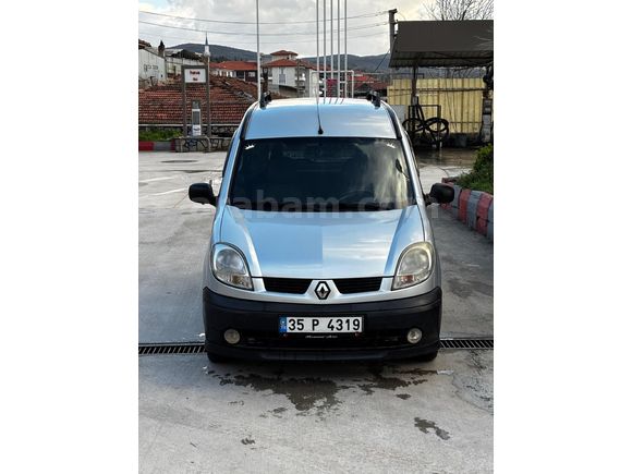 10 senelik Sahibinden OTOMOBİL RUHSATLI!!! 1.5 dci kangoo