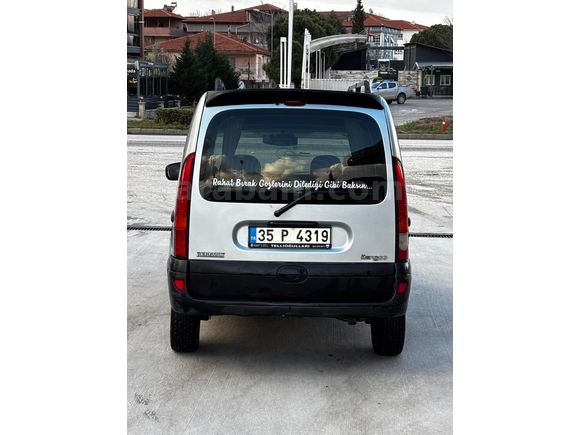 10 senelik Sahibinden OTOMOBİL RUHSATLI!!! 1.5 dci kangoo