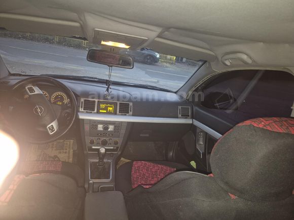 Sahibinden Opel Vectra 1.6 Comfort 2005 Model