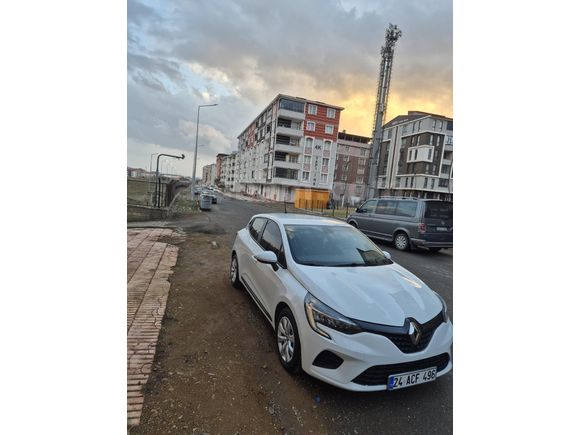 Sahibinden Renault Clio 1.0 SCe Joy 2022 Model