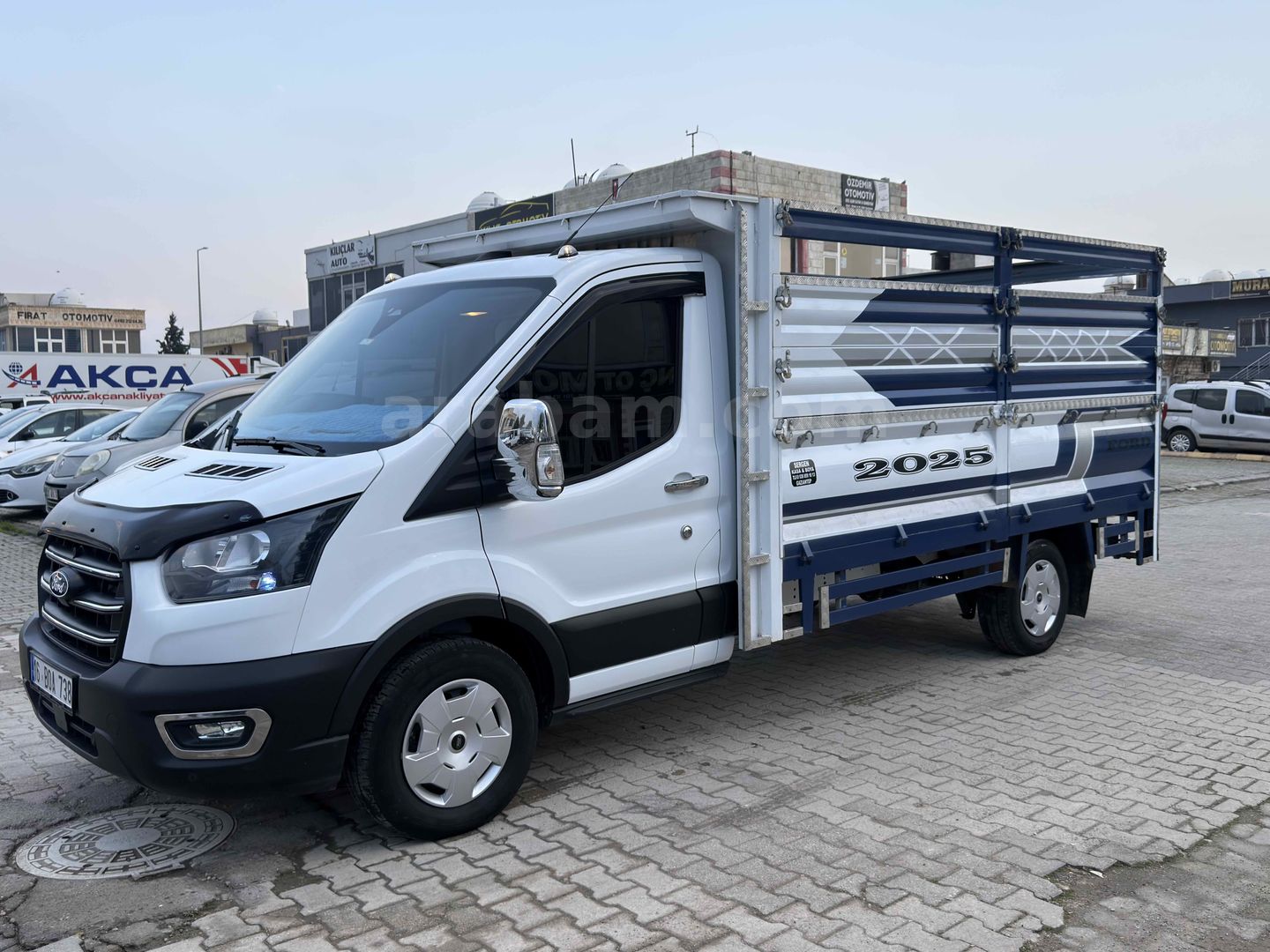 GALERİDEN FORD TRUCKS TRANSİT 350 L MARDİN