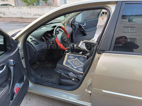 Sahibinden Renault Megane 1.5 dCi Extreme 2008 Model  212.000 km Kahverengi