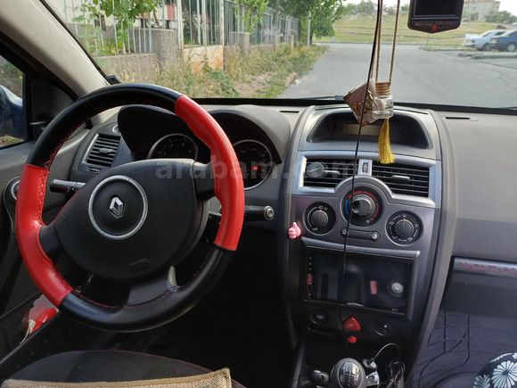 Sahibinden Renault Megane 1.5 dCi Extreme 2008 Model  212.000 km Kahverengi