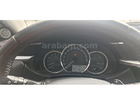 Sahibinden Toyota Corolla 1.4 D-4D Advance 2013 Model