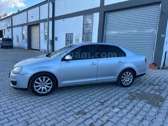 Sahibinden Volkswagen Jetta 1.9 TDi Primeline 2008 Model