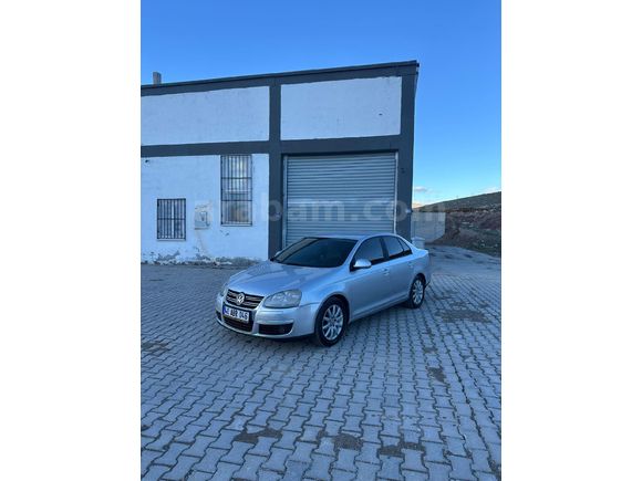 Sahibinden Volkswagen Jetta 1.9 TDi Primeline 2008 Model