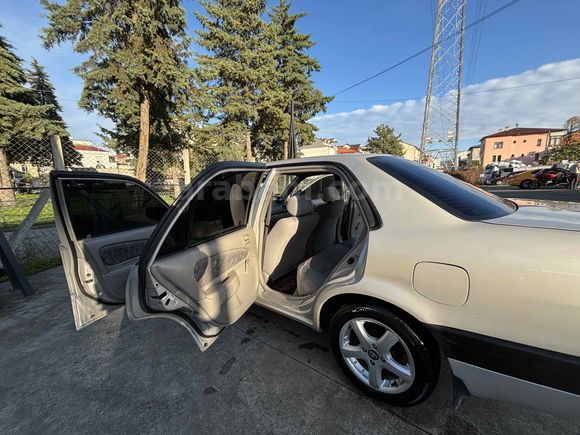 Sahibinden Toyota Corolla 1.3 Terra 2000 Model 
